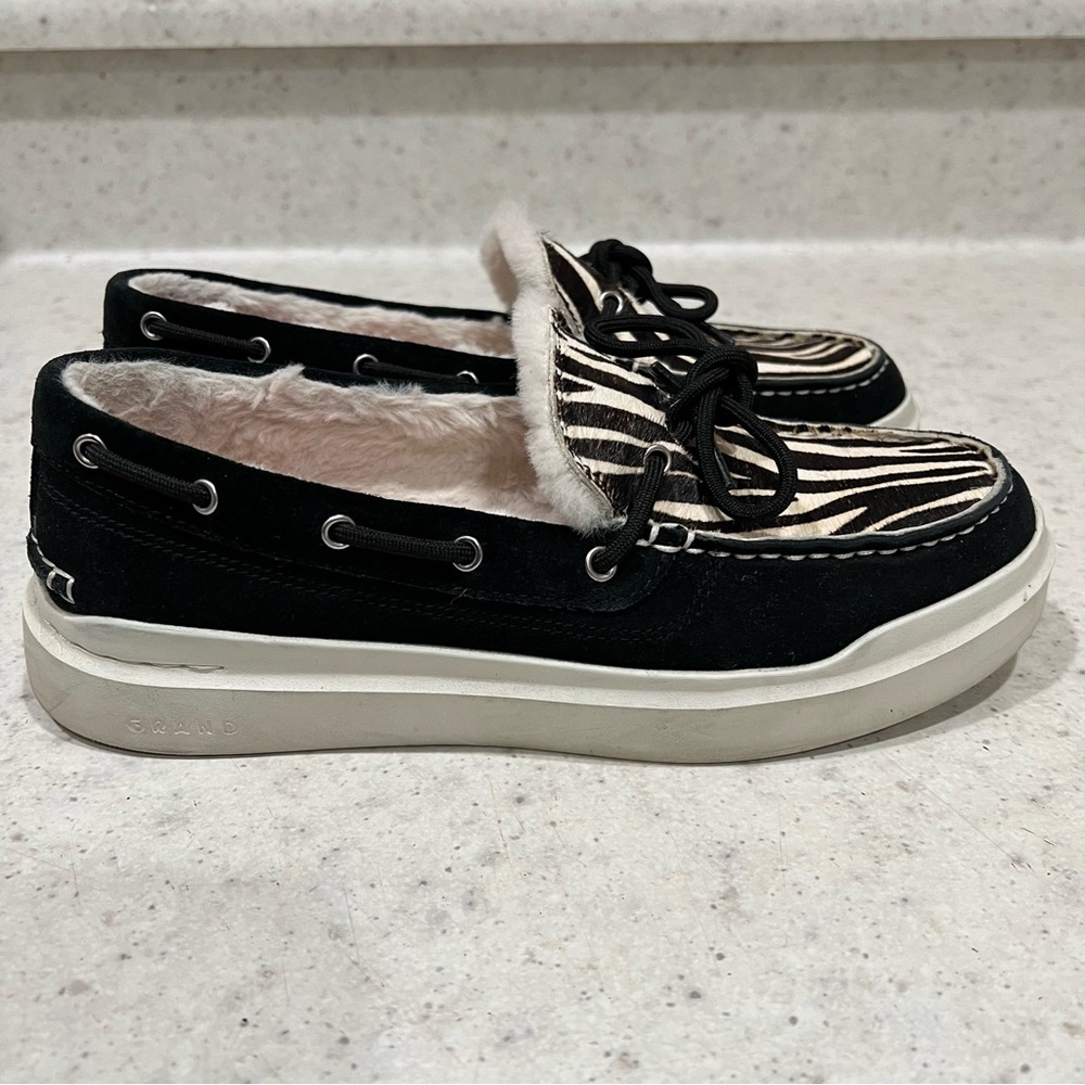COLE HAAN GrandPro Rally Moccasin Black Leather Suede Zebra Hair Size 7B Fuaxfur